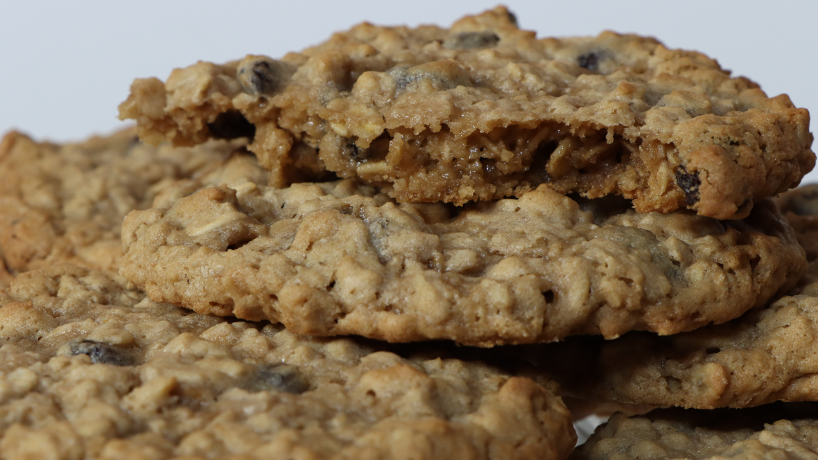 Oatmeal Raisin Cookies