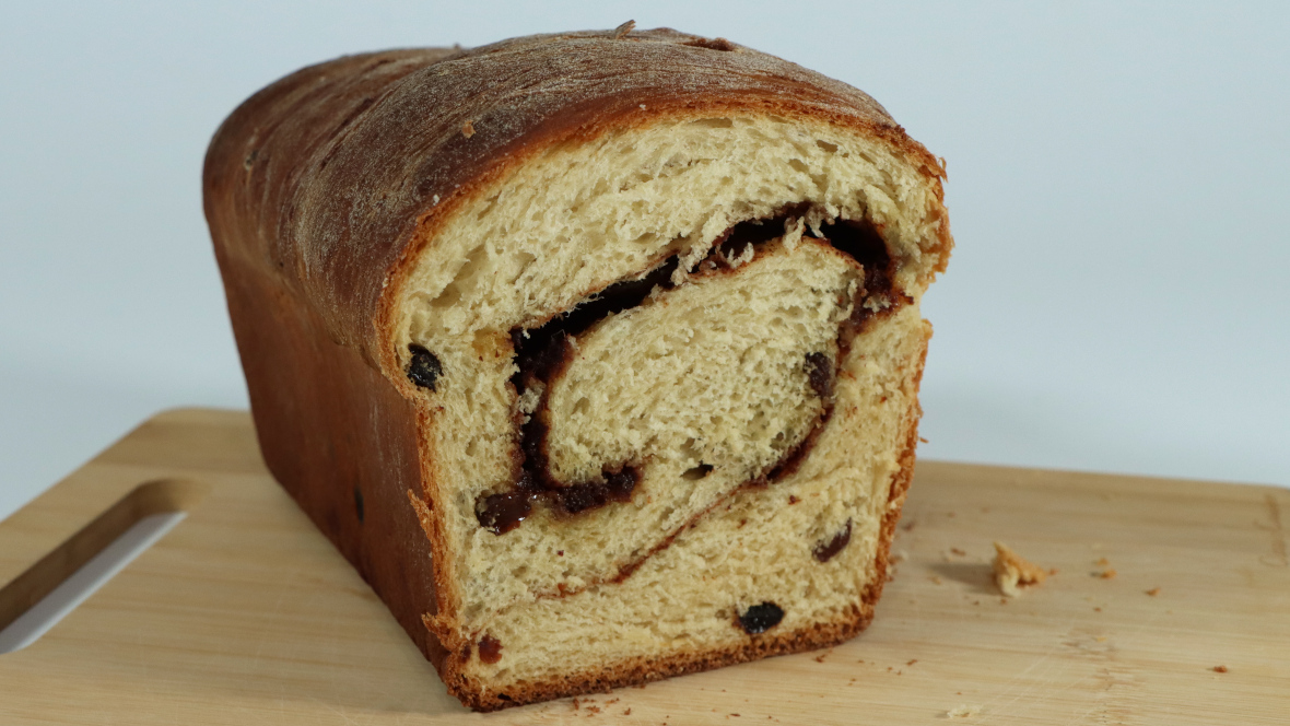 Cinnamon Raisin Bread